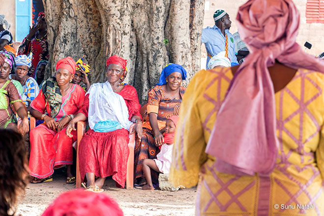 Bokk naa ci, Io partecipo – Un percorso fotografico racconta la Cooperazione italiana in Senegal grazie agli scatti di Demba Diop, fondatore del collettivo di fotografi, Sunu Nataal